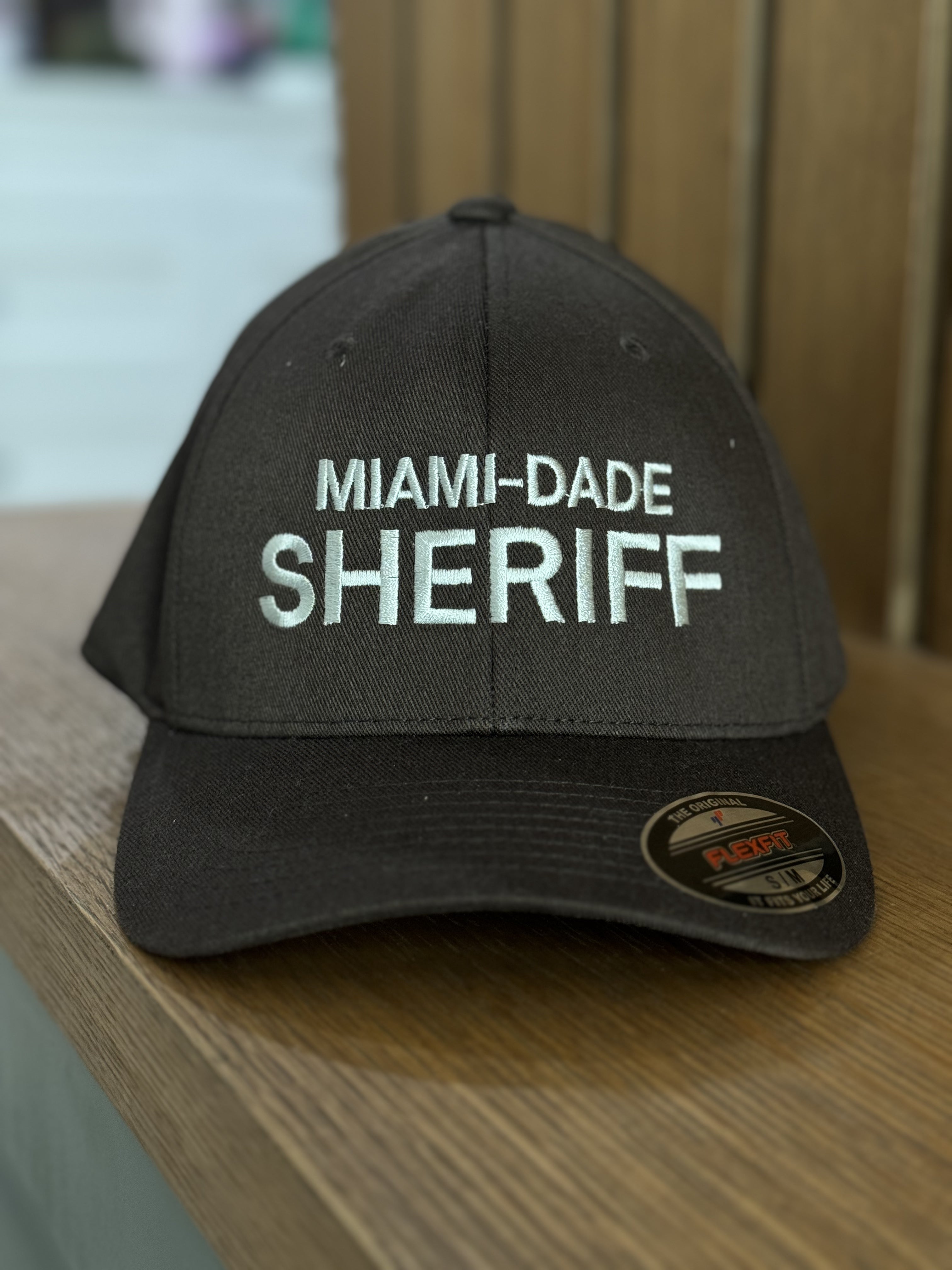 MIAMI-DADE SHERIFF SILVER HAT: FITTED BROWN