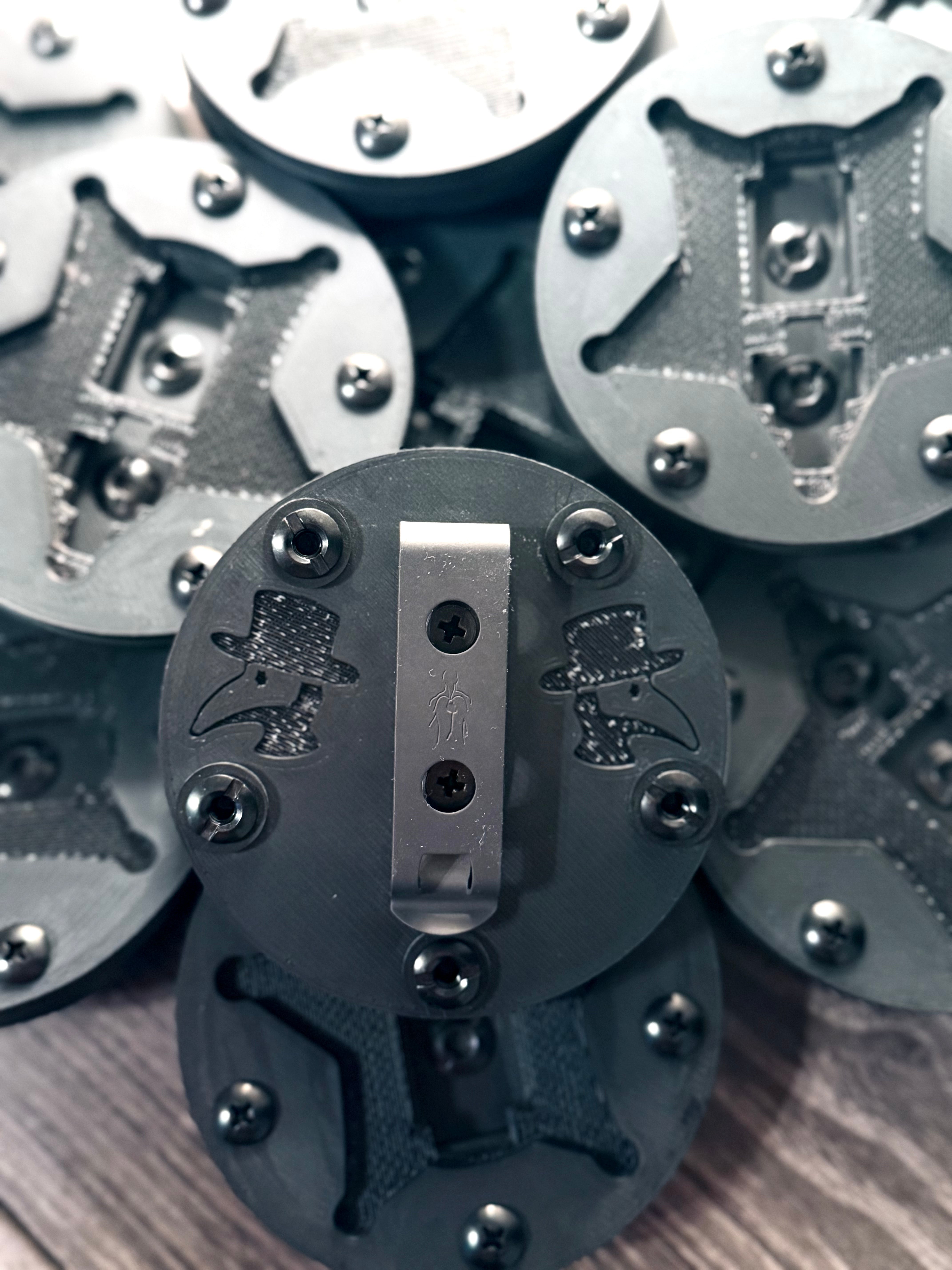 MDSO New Star Badge Clip Holder